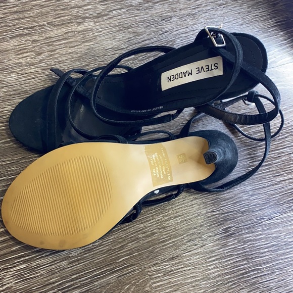 Suede strappy sandals - Picture 5 of 7